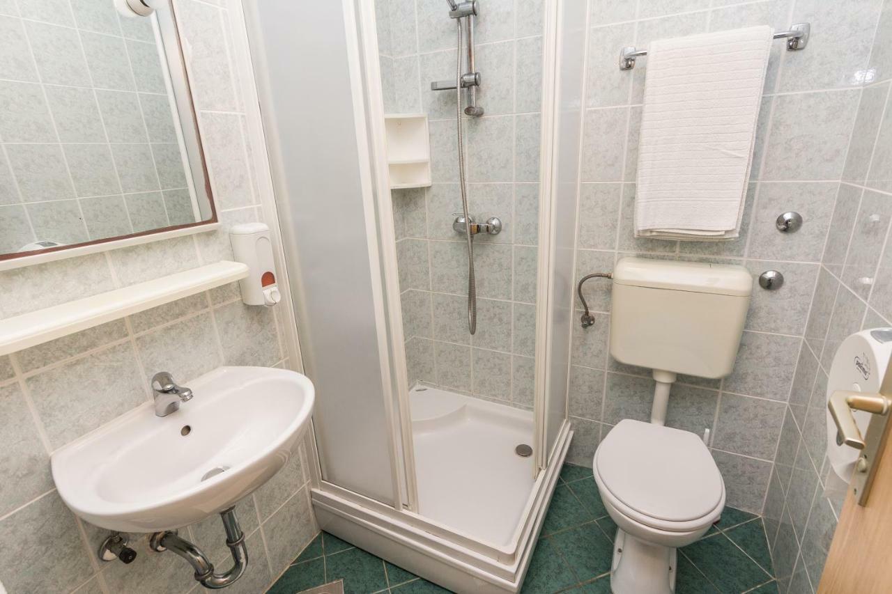 Apartmani Albi Zaton  Exterior photo