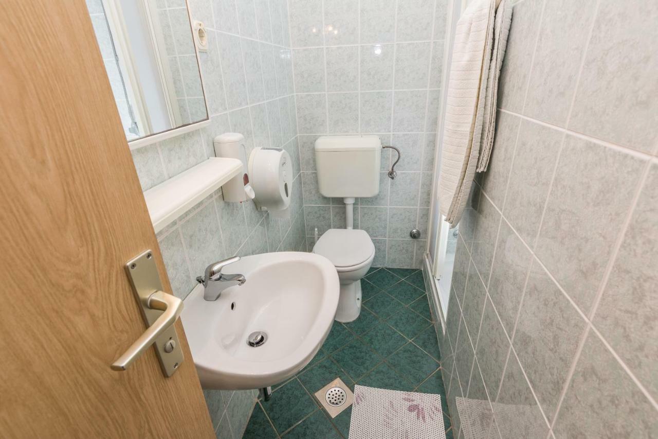 Apartmani Albi Zaton  Exterior photo
